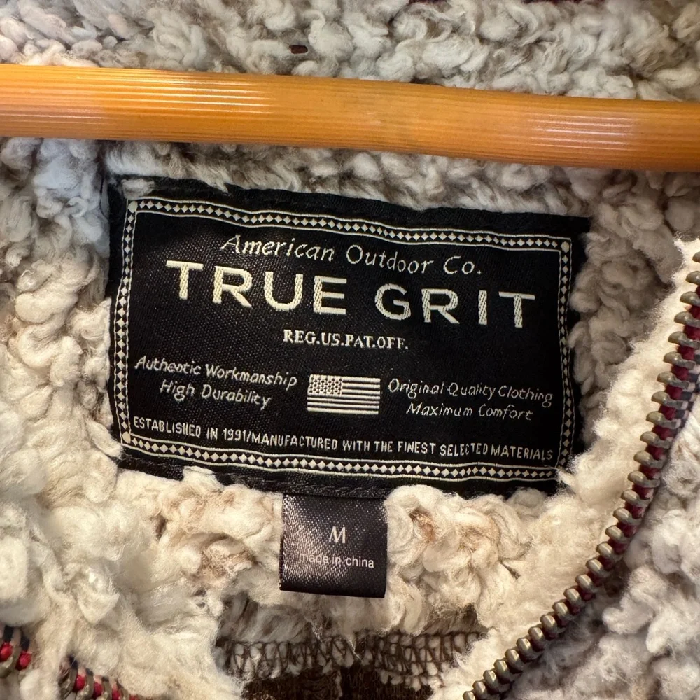 True Grit Men's Oatmeal Sweater Size M - Picture 2 of 3